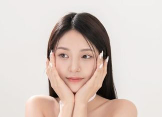 “5 Essential Tips for Maintaining Smooth and Soft Skin in Cold Weather”