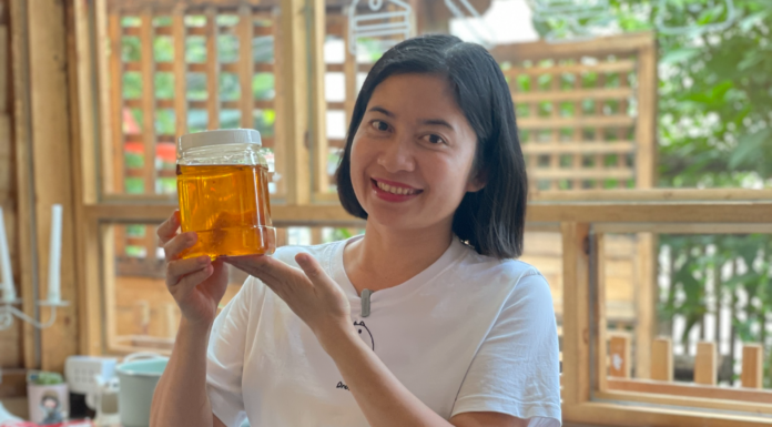 Transform excess oil into soap to avoid clogging drains