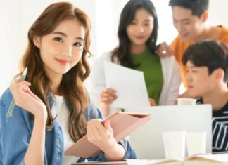 What is the difference between fresher and intern? Differentiating the terms fresher and intern