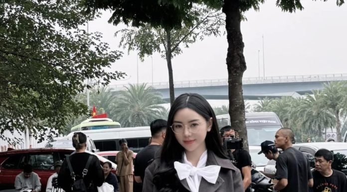 Quỳnh Kool and Huyền Lizzie share an amazing hack for endless legs that everyone should learn