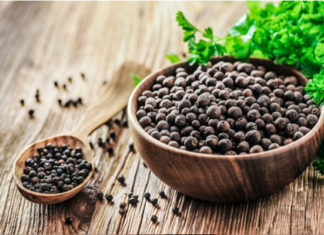 Small pepper seeds in your clothes, everyone fears the smell but the unexpected benefits