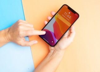 The Ultimate Guide to Taking iPhone Screenshots: Quick, Easy, and Efficient.