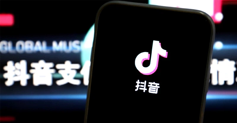 How to easily download Douyin videos to your phone in a quick and simple way