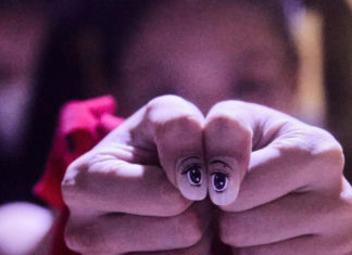 Celebrate the iconic nail trends that took over social media by storm with Jennie