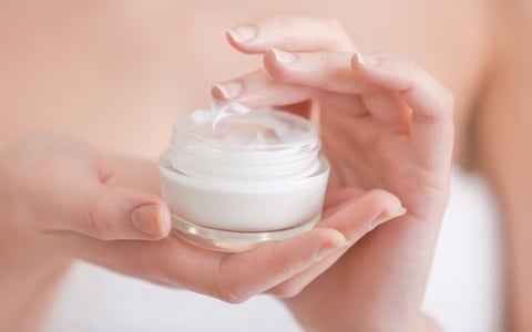 5 Key Considerations when using skin lightening creams for addressing hyperpigmentation