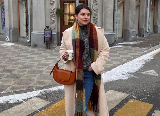 Upgrade your winter outfits with this stunning accessory