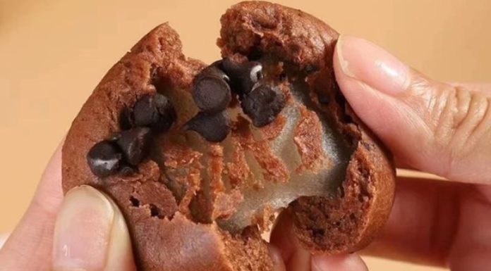 The Best Darn Mochi Chocolate Chip Cookies You’ll Ever Taste