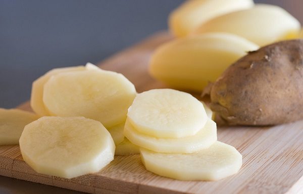 Don’t add more water if you accidentally make your dish too salty, try this ingredient to fix it instantly, a delicious and balanced flavor.