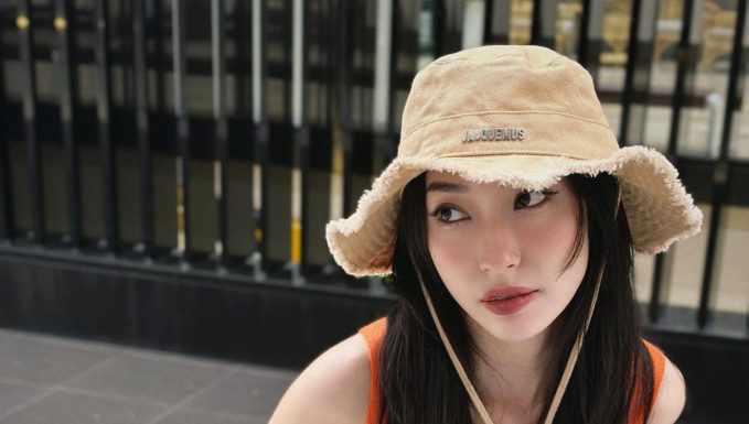 Khổng Tú Quỳnh, over 30 and still incredibly youthful with a trendy Gen Z fashion sense