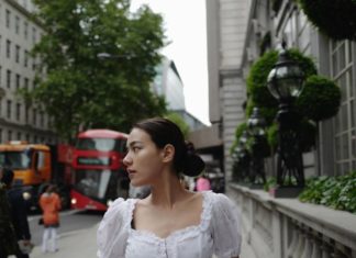 Thai-inspired “Rose Blossom” suggests a versatile yet feminine fashion style for the transitional season