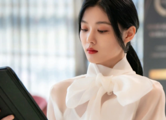 Kim Yoo Jung’s glamorous transformation in her new film, exuding an aristocratic charm in every outfit.