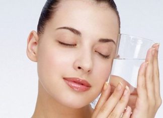 Pocket these simple secrets to prevent sagging skin and restore smooth and firm complexion