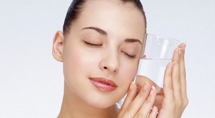 Pocket these simple secrets to prevent sagging skin and restore smooth and firm complexion