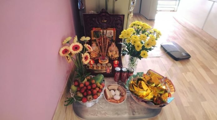 Offering More Than Just Food and Sweets at the Altar of the God of Wealth: Boost Your Prosperity by Adding This Item, Pleasing the God of Wealth and Unlocking a Golden Fortune