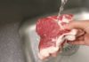 5 common mistakes when boiling meat that make the meat dry and flavorless, losing its nutrients