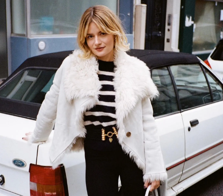 10 Winter Outfit Ideas to Effortlessly Enhance Height for French Women – Learn from the Experts