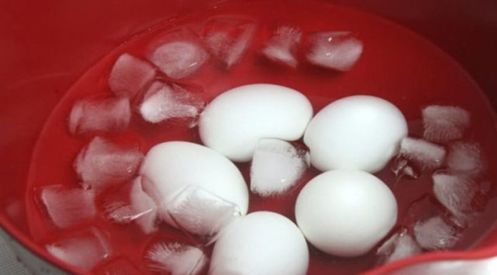 Elevate the Flavor of Boiled Eggs with This Simple Addition: Achieve Even Cooking, Richer Taste, and Easy Peeling