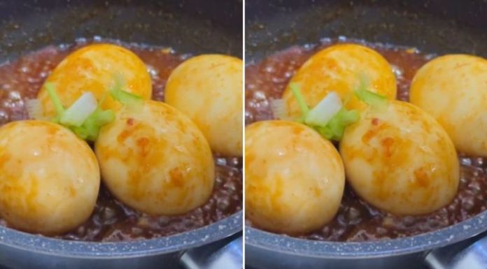 How to make spicy and aromatic soft-boiled eggs with a delicious cayenne pepper sauce