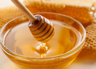 5 Safe and Effective Foods for Treating Cough during Pregnancy