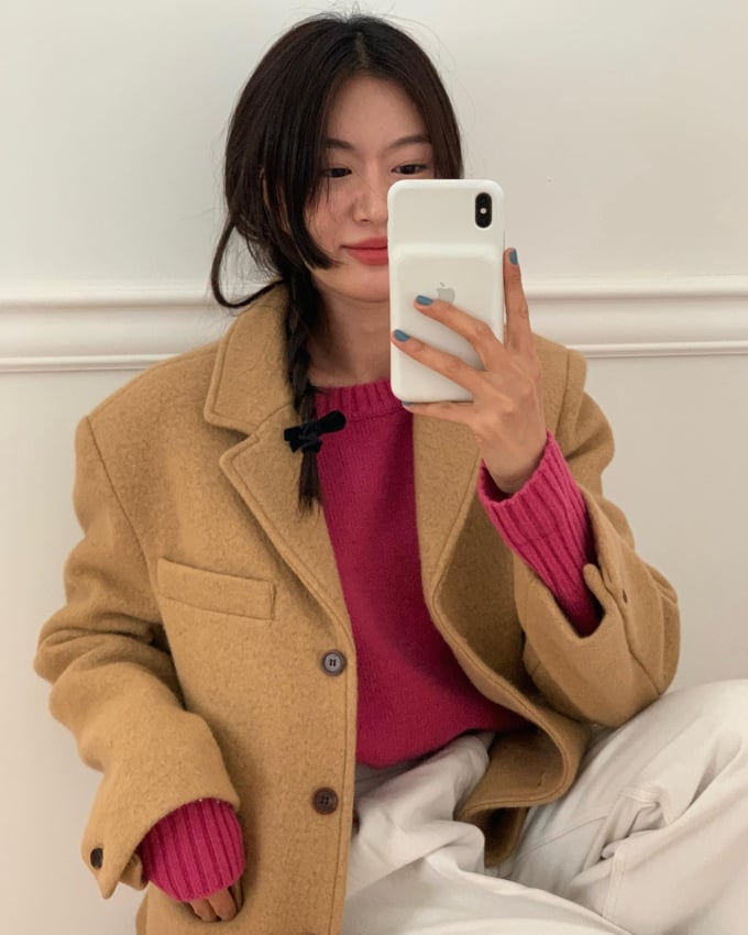 The Dragon Fruit is the hot trend, sisters don’t hesitate any longer to update your fashion game with this fancy color scheme
