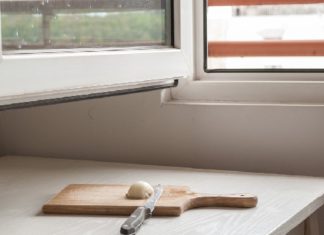 Tips for cutting onions without tears