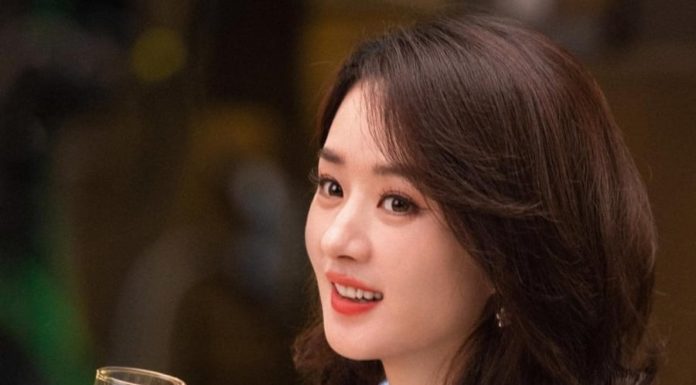 4 Tips to Make Dry and Stiff Curly Hair Soft, Smooth, and Shiny