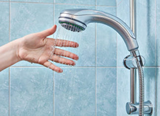 Tips for Cleaning Bacteria-Infested Showerheads using Common Household Items