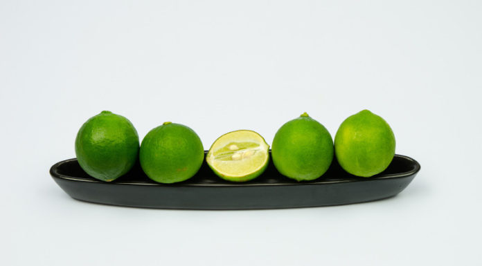 Easy Tips to Remove Turmeric Stains on Skin