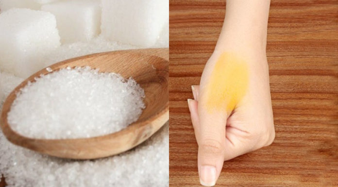 10 Ways to Quickly Clean Turmeric-Stained Hands
