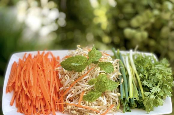 Delicious and Non-Sticky Mixture Noodle Stir Fry: Mouthwatering Tips