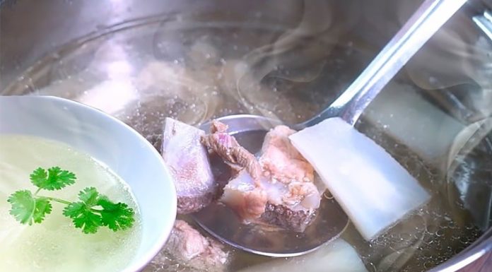 Bone broth tasting bland: Add this to your broth for a quick, flavorful boost