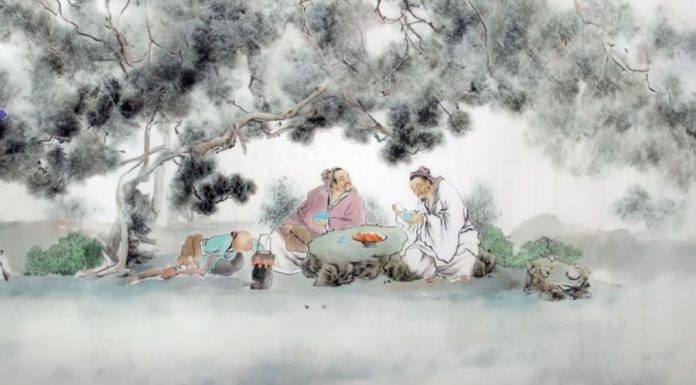 Planting strawberries before weeding: the secret to prosperity and wealth in the family?