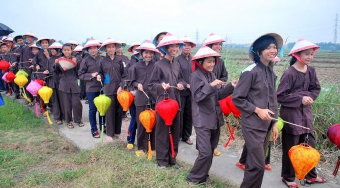Origin and significance of the traditional Muc Dong procession festival in Da Nang