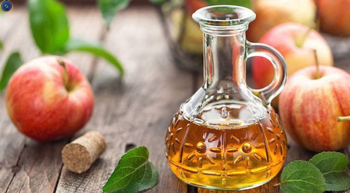 How to Make Antibacterial Hand Wash with Aloe Vera, Vinegar, and Essential Oils