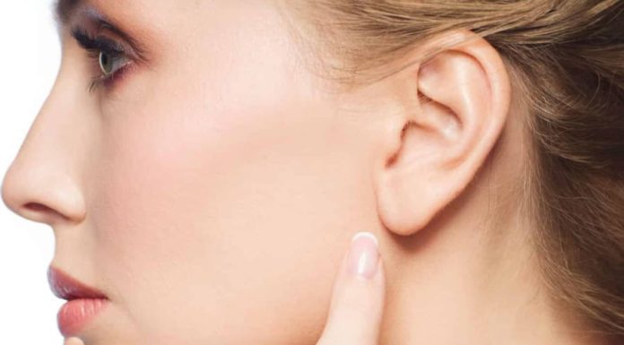 Look into your future by examining your ears – the phrase “Seeing is believing”. Find out your fate in just 10 seconds.