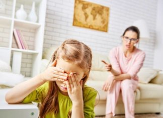 Parents often say these 4 phrases, and children become more and more insecure, with a decreasing EQ