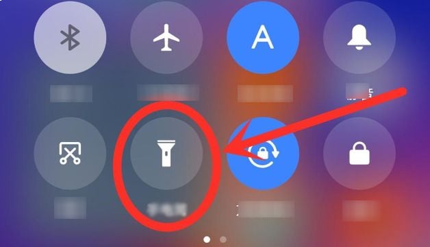 Phone volume button not just for adjusting loud and soft: Long-time phone users often don’t know it all