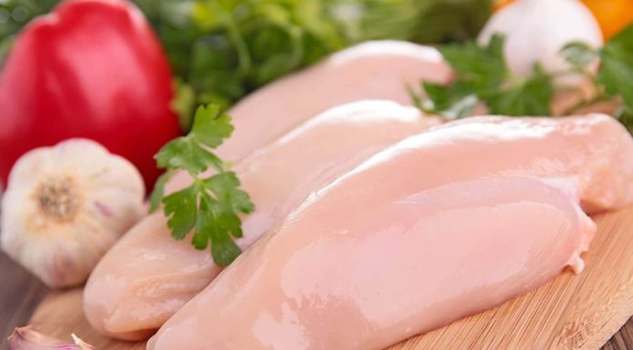 Every chicken has this tiny piece of meat that is the most delicious: High in protein but low in fat, only true foodies know.