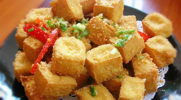 Frying tofu immediately in hot oil is all wrong: Taking this step ensures crispy tofu, no worries about oil splatter