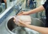 Should You Rinse Chicken Under Running Water? Many People Are Quietly Washing Incorrectly and Causing Trouble without Realizing
