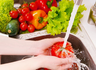How to Properly Clean Fruits and Vegetables?