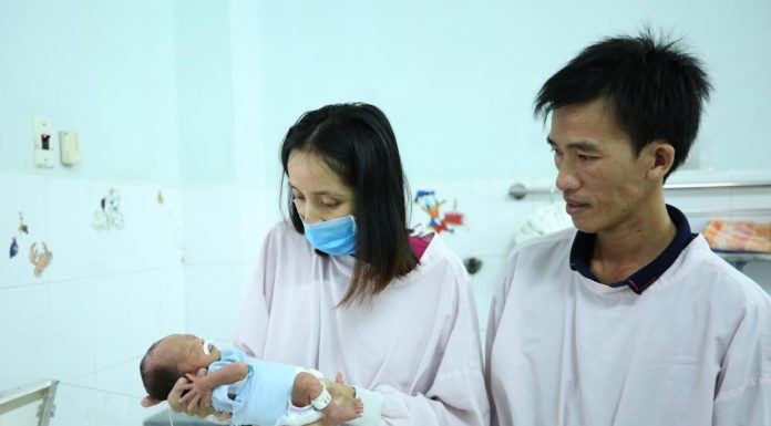 The first ever toe nail transplantation for finger nails