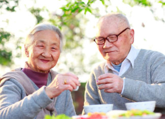 Ancient Wisdom: Do People Who Live Long Have These 3 Common Facial Characteristics?