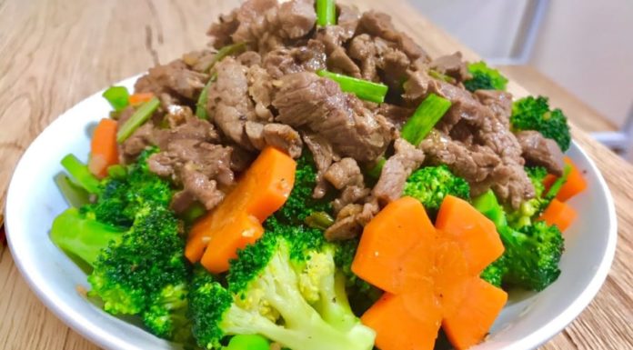 Delicious and Mouthwatering Green Cabbage Soup Recipe for the Whole Family