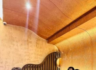 MC Thảo Vân’s son does this for her right after receiving his first monthly salary