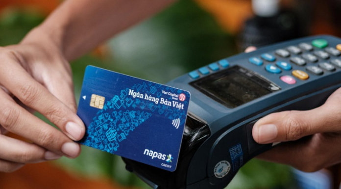 What is Napas card? How is it different from Visa card? A comparison of the two card types.