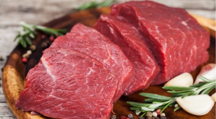Choosing fresh and delicious beef, avoiding buying spoiled and chemically-treated beef