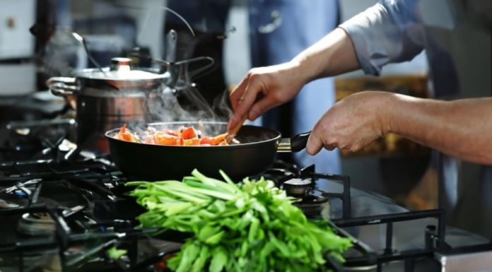 Harmful Cooking Habits Causing Obesity, Cancer, and Heart Disease in Vietnamese Families – Fix Now