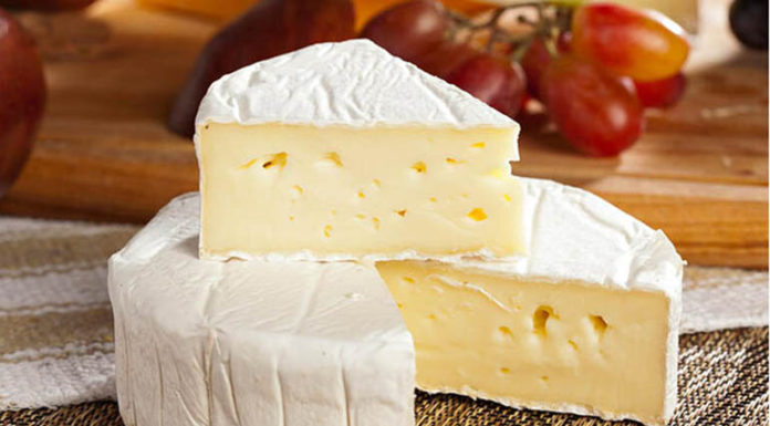 8 High-Protein Foods That Are Better Than Eggs, Experts Recommend Eating Regularly