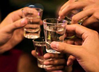 5 Foods that Increase the Risk of Stroke and Recognizing Symptoms